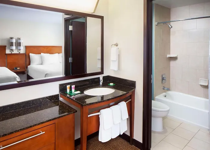 Hyatt Place Phoenix/ Hotel