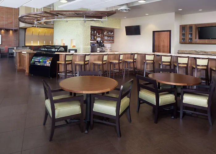 Hyatt Place Phoenix/ 3* Mesa