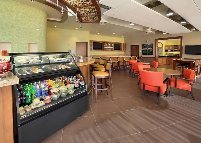 Hyatt Place Phoenix/ Hotel 3*